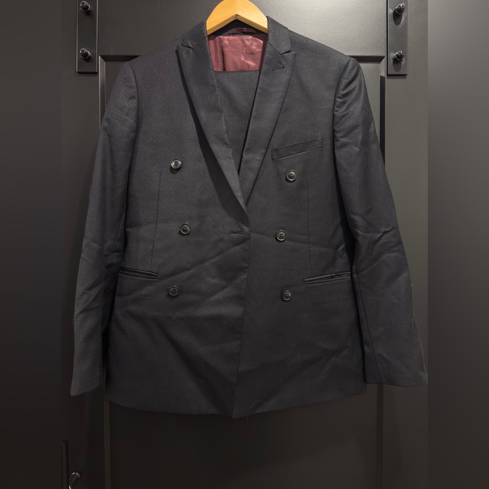 Frank & Oak Deep Navy Double-Breasted Suit